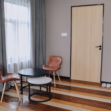 Fan'S Hotel Baybay Εξωτερικό φωτογραφία