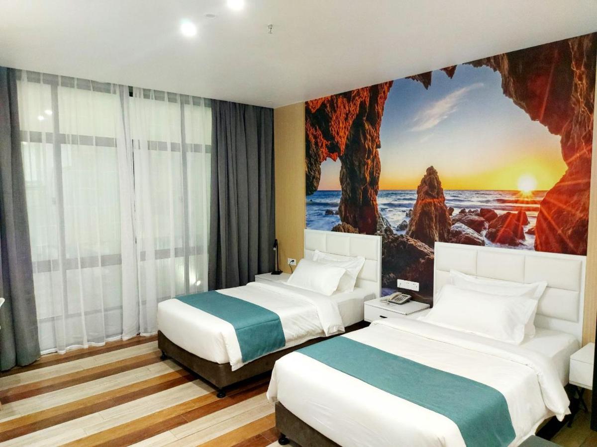 Fan'S Hotel Baybay Εξωτερικό φωτογραφία
