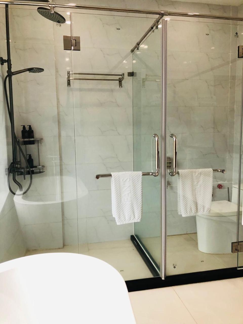 Fan'S Hotel Baybay Εξωτερικό φωτογραφία